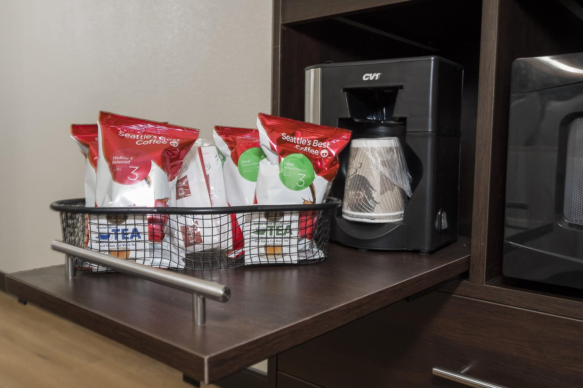Red Roof Inn Plus+ & Suites Knoxville West - Cedar Bluff Eksteriør billede