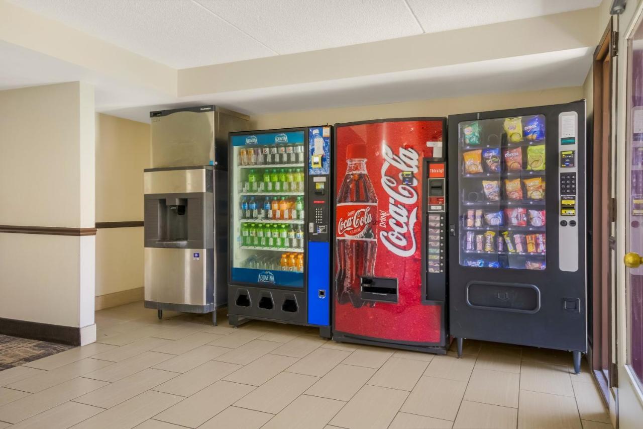 Red Roof Inn Plus+ & Suites Knoxville West - Cedar Bluff Eksteriør billede