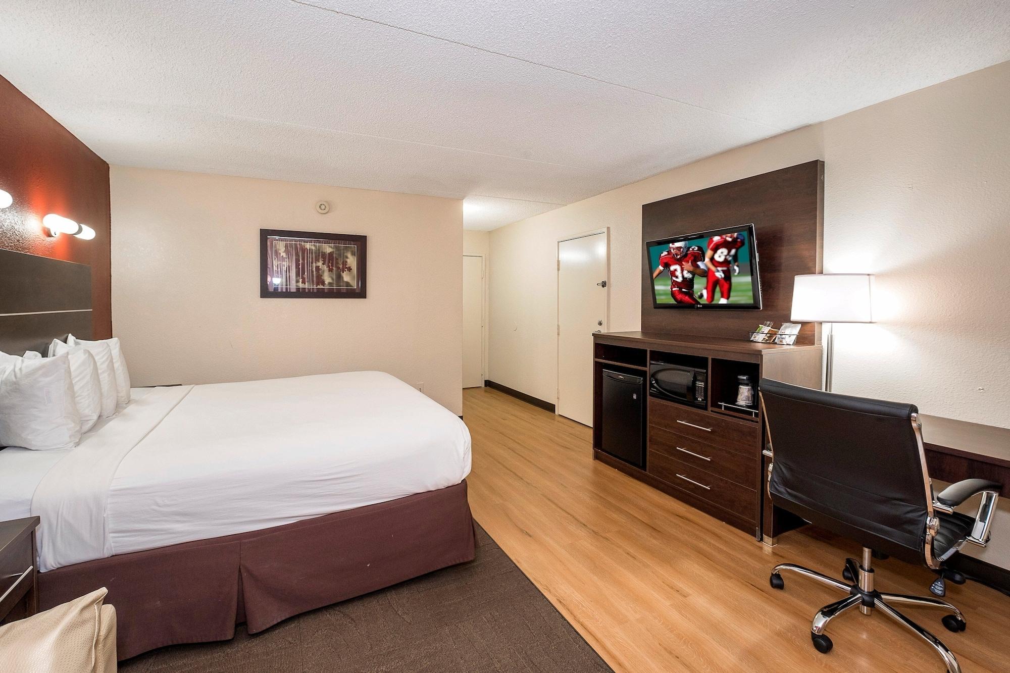Red Roof Inn Plus+ & Suites Knoxville West - Cedar Bluff Eksteriør billede